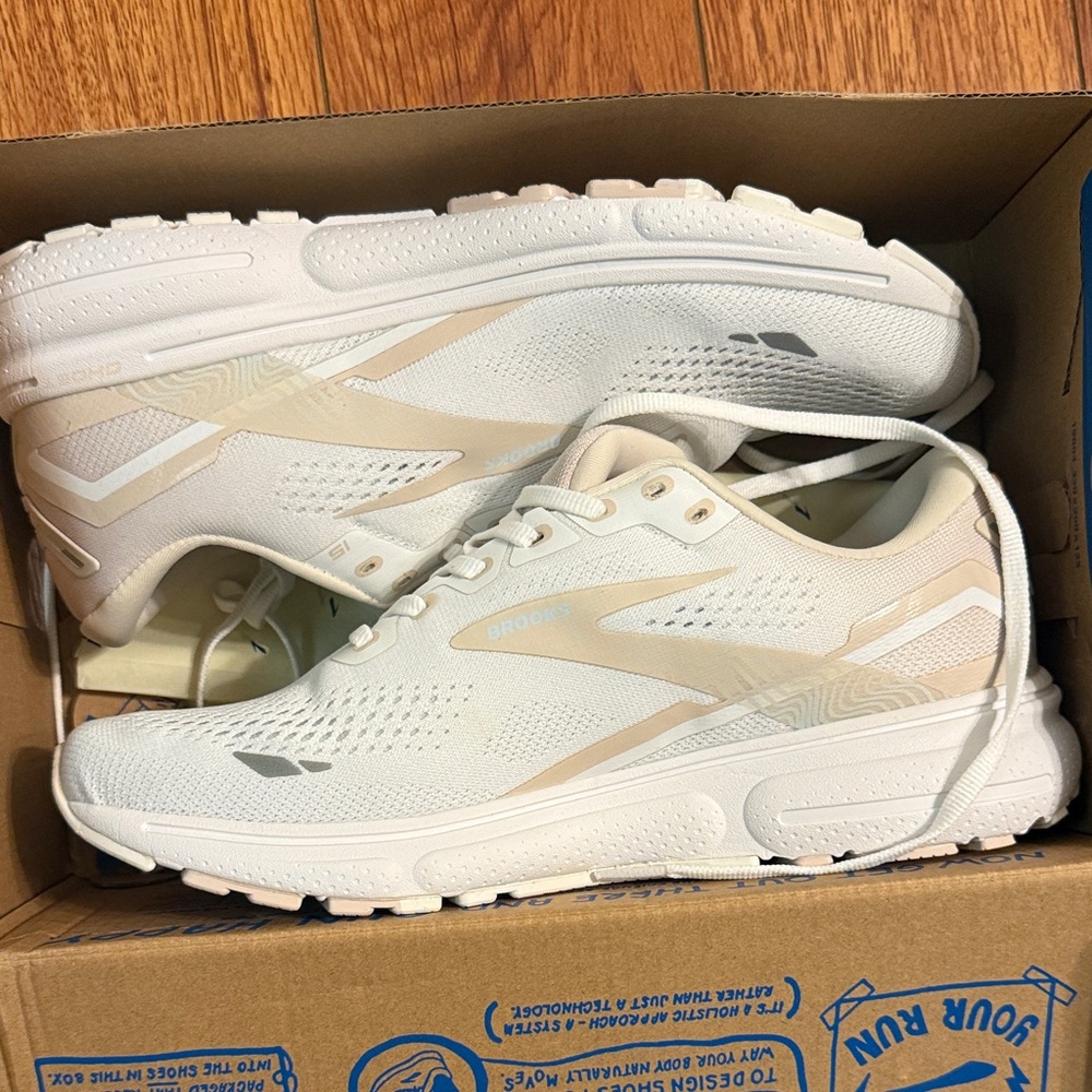 Brooks White Athletic Shoes